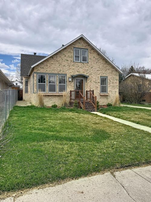 518 N Adams Ave, Buffalo, WY, 82834-1715 | Card Image