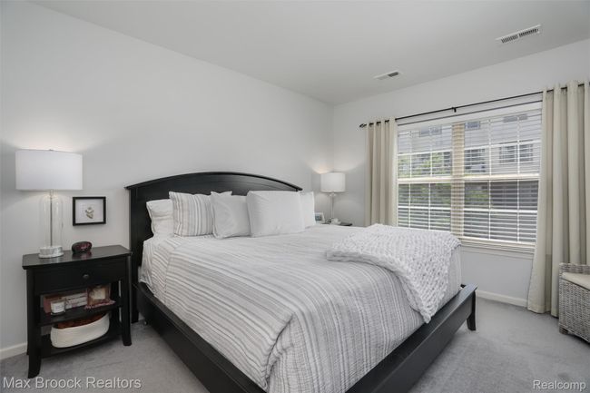Upper Level Primary Bedroom | Image 22