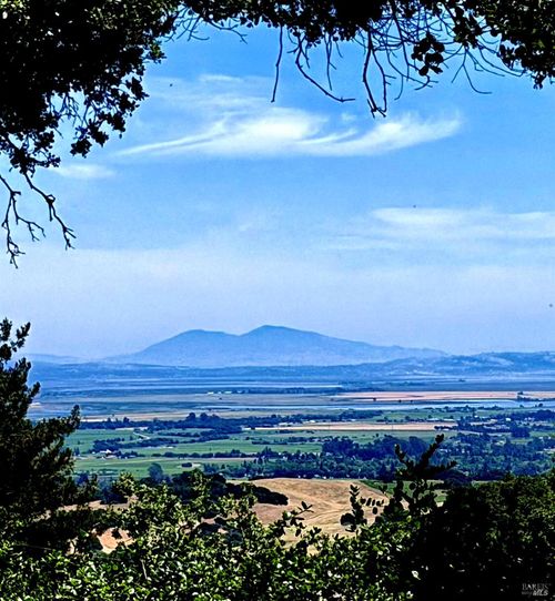 3760 Grove St, Sonoma, CA, 95476-6039 | Card Image