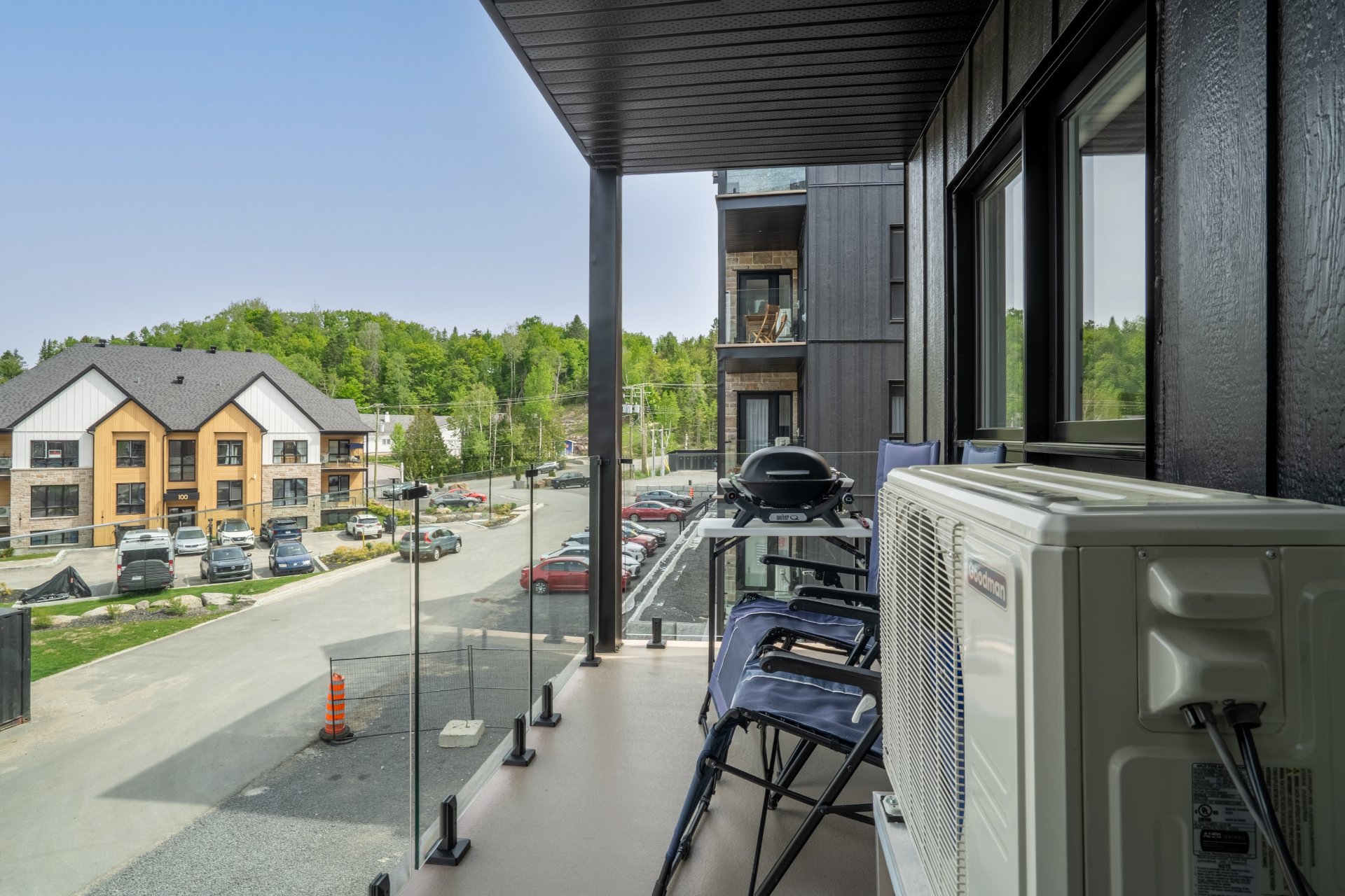 Residential Lease in Sainte-Agathe-des-Monts 4