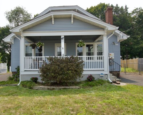 47 Foxon Pl, New Britain, CT, 06053-2531 | Card Image