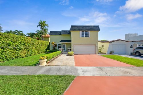 9940 Sw 23rd St, Miami, FL, 33165-7511 | Card Image