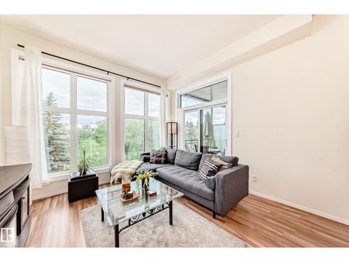 303-10531 117 St Nw, Edmonton, AB, T5H0A8 | Card Image