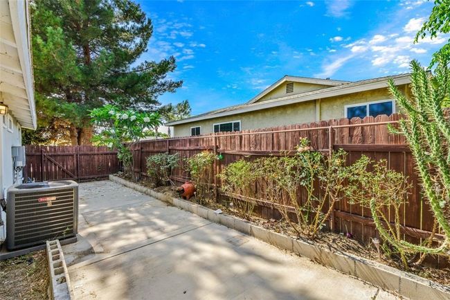 9668 Devon St, House other with 3 bedrooms, 2 bathrooms and null parking in Rancho Cucamonga CA | Image 34
