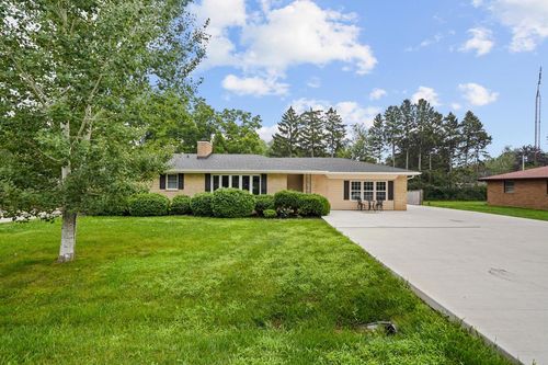 4223 Canterbury Ln, Mount Pleasant, WI, 53403-3927 | Card Image