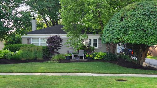 737 Deerpath Dr, Deerfield, IL, 60015-4107 | Card Image