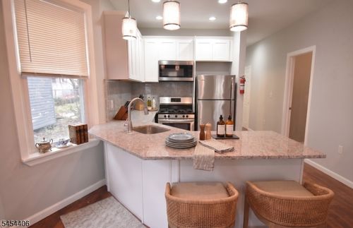 1-83 Arsdale Ter, East Orange, NJ, 07018-2303 | Card Image