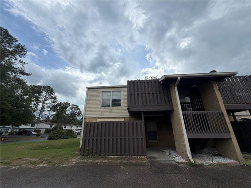5-3924 Sw 26th Dr, GAINESVILLE, FL, 32608-7458 | Card Image