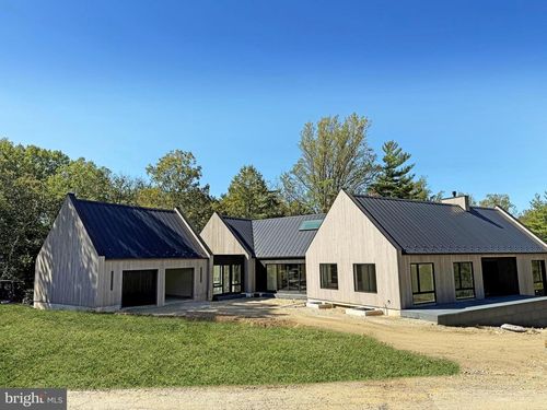 30 Old Gulph Rd, GLADWYNE, PA, 19035-1527 | Card Image