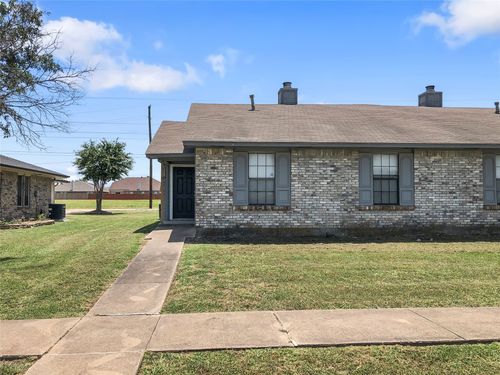 1114 Valley View Dr, Glenn Heights, TX, 75154-8616 | Card Image
