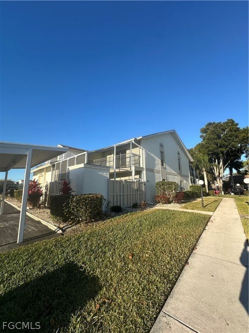 apt-11-6851 Pentland Way, FORT MYERS, FL, 33966-1510 | Card Image