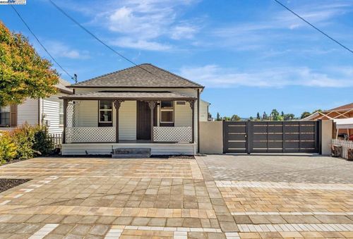 37295 Mission Blvd, Fremont, CA, 94536-1606 | Card Image