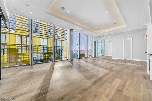 3504-3726 Las Vegas Blvd S, Las Vegas, NV, 89158 | Card Image