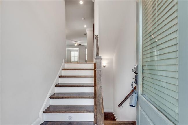 145 Laurel Crest Aly, Townhouse with 3 bedrooms, 4 bathrooms and null parking in Johns Creek GA | Image 5