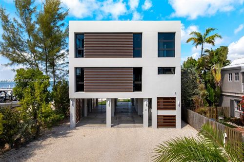 21 Stillwright Way, Key Largo, FL, 33037-2928 | Card Image