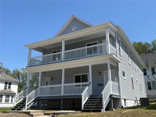 721 N 10th Street, St Joseph, MO, 64501 | Card Image