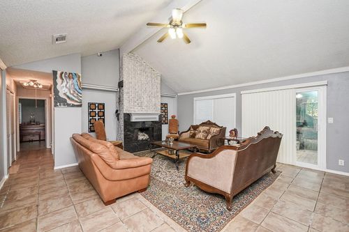 13102 Richmond Ave, Houston, TX, 77082-3506 | Card Image