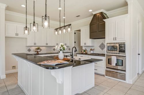 2414 Vineyard Dr, Granbury, TX, 76048-1493 | Card Image