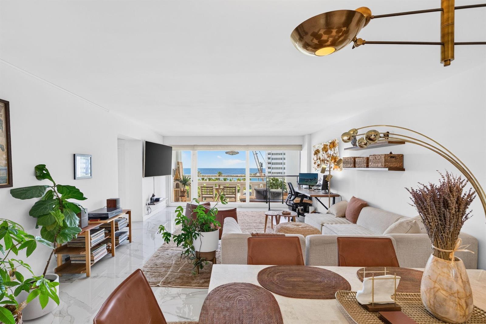 Residential Lease in Fort Lauderdale