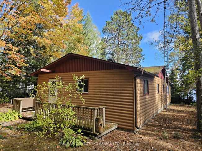 1282 Kamaniskeg Lake Rd, House other with 3 bedrooms, 1 bathrooms and 4 parking in Combermere ON | Image 7