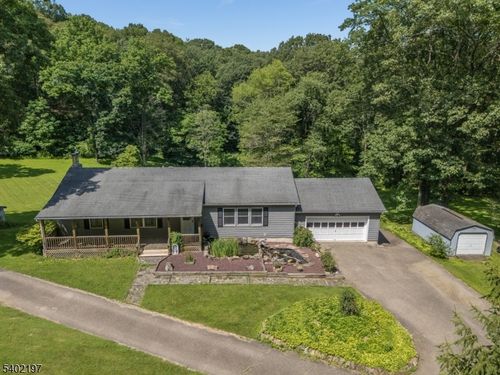 22 Polktown Rd, Hampton, NJ, 08827-4007 | Card Image