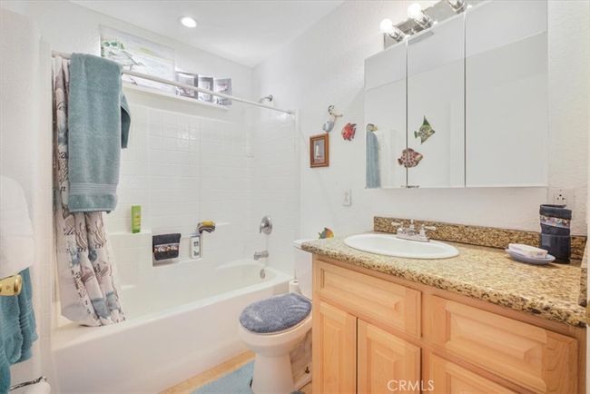 61975 Old Chisholm Trl, House other with 3 bedrooms, 3 bathrooms and 2 parking in Joshua Tree CA | Image 20