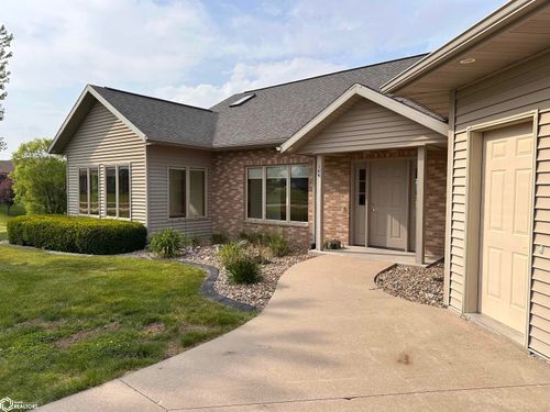 106 E Deaton Dr, Wayland, IA, 52654-9412 | Card Image