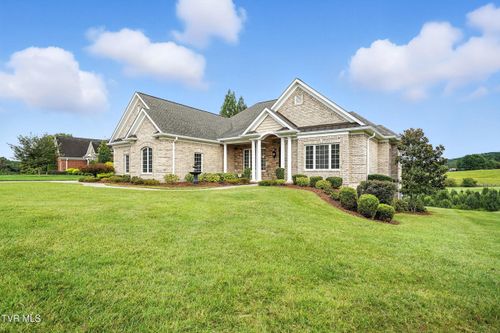125 Golf Ridge Dr, Kingsport, TN, 37664-4277 | Card Image