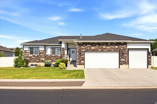 3518 S 4875 W, West Haven, UT, 84401-9216 | Card Image