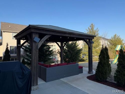 1678 Belleau Wood Dr, Saint Peters, MO, 63376-4564 | Card Image