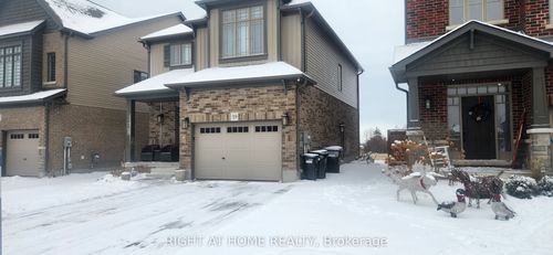 {{alt}} | Card Image