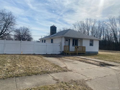 4543 Harriet St, Inkster, MI, 48141-2980 | Card Image