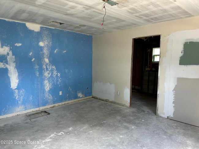 1018 Albin St, House other with 3 bedrooms, 2 bathrooms and null parking in Cocoa FL | Image 10