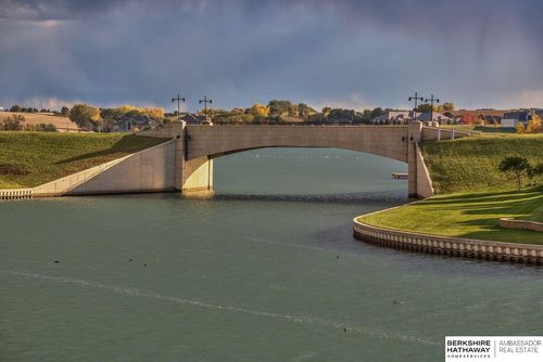 17216 Island Cir, Bennington, NE, 68007-5709 | Card Image