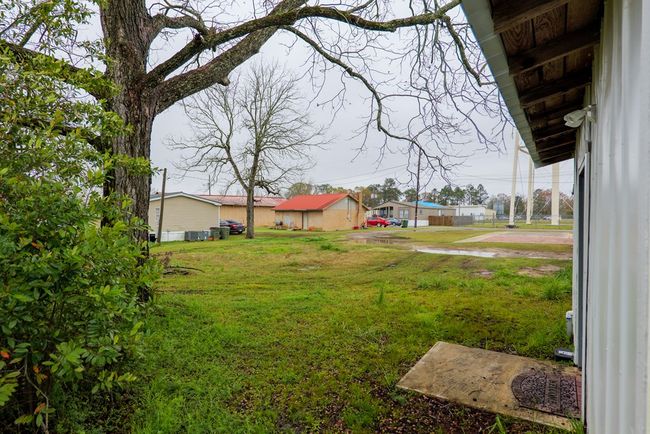 556 Main St, Home with 0 bedrooms, 0 bathrooms and 6 parking in Enigma GA | Image 16