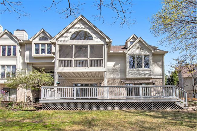 4592 Glen Eagles Dr, Condo with 4 bedrooms, 4 bathrooms and null parking in Brighton MI | Image 36