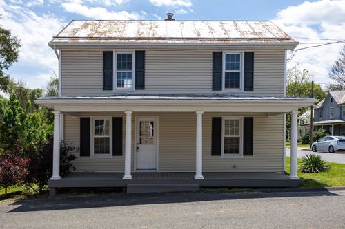 223 W High St, Woodstock, VA, 22664-1445 | Card Image