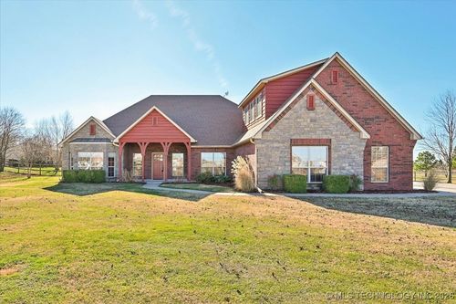 3476 181st St, Skiatook, OK, 74070-4375 | Card Image