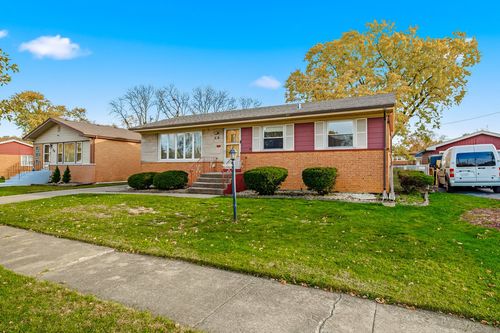 22 Charing Cross Rd, Chicago Heights, IL, 60411-1817 | Card Image