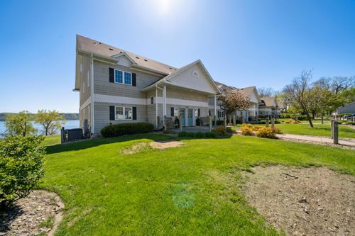 apt-18-1601 1st St, Pepin, WI, 54759-8602 | Card Image