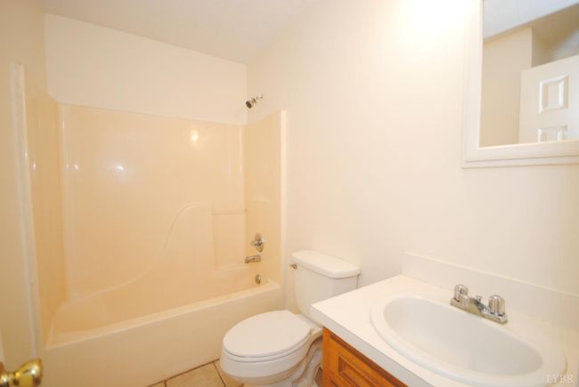 1114 Golden Leaf Rd, House other with 3 bedrooms, 2 bathrooms and null parking in Nathalie VA | Image 22