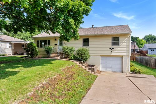 4727 27th Ave, Moline, IL, 61265-5603 | Card Image