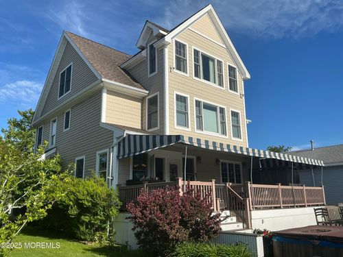 100 Waldron Rd, Toms River, NJ, 08753-6255 | Card Image