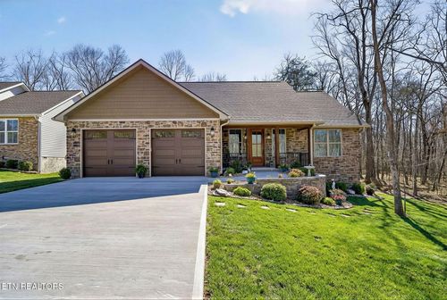 382 Saint George Drive, Crossville, TN, 38558 | Card Image