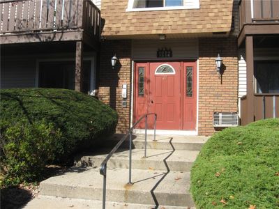 10N - 27 School Street, Condo with 1 bedrooms, 1 bathrooms and 1 parking in Westerly RI | Image 1