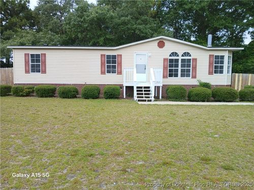 5646 Medicus Ln, Hope Mills, NC, 28348-8500 | Card Image
