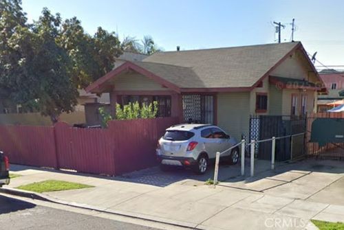 1105 Cherry Ave, Long Beach, CA, 90813-3911 | Card Image
