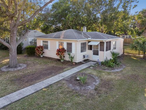 1001 Hull St S, GULFPORT, FL, 33707-3242 | Card Image