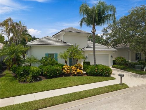 9049 Englewood Ct, Vero Beach, FL, 32963-3620 | Card Image