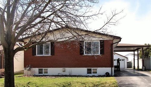 156 West St, Belleville, ON, K8N4X9 | Card Image